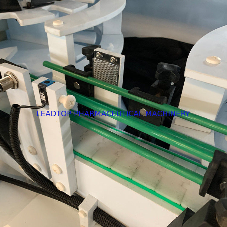 16-Nozzle Rotary Filler Botol Cairan Dengan Kapasitas 50-5000ml CE/GMP/SGS/BV Sertifikasi