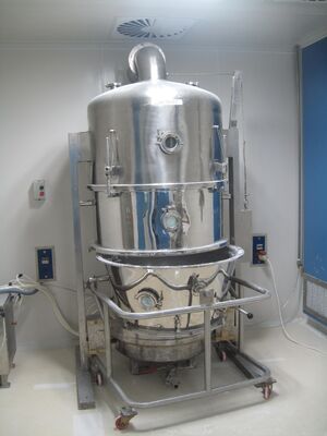 Harga yang pantas Mesin Granulasi Cairan Jenis Pemanas Uap Untuk Pengeringan / Pelapisan on line