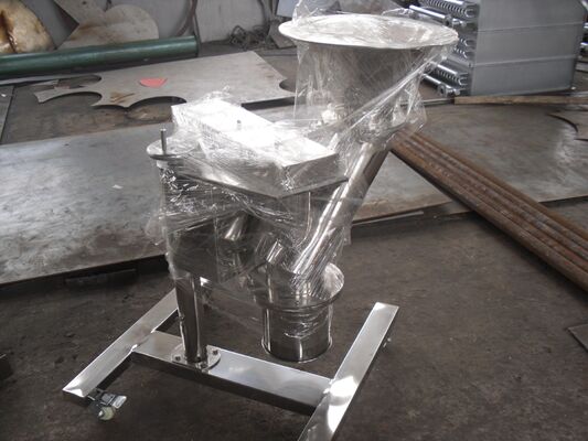 Harga yang pantas Mesin Granulasi Penggilingan Berkecepatan Tinggi Untuk Farmasi / Bahan Makanan 1.5kw-5.5kw on line