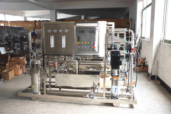 Harga yang pantas Pabrik Pengolahan Air Murni Reverse Osmosis Industri Dengan 500L / H on line